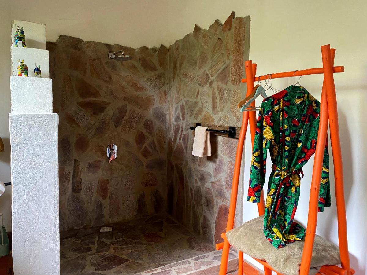 Chameleon Hill Forest Lodge Bwindi Impenetrable Park Dış mekan fotoğraf